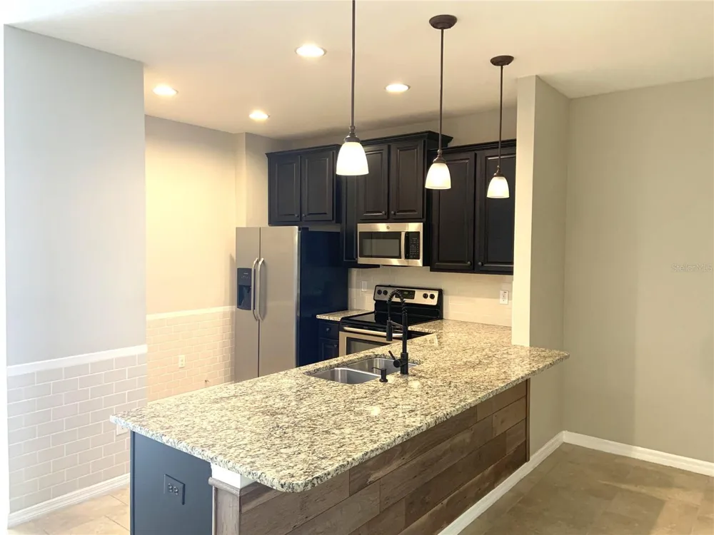 6461 BAYTOWN DRIVE Sarasota, FL 34240