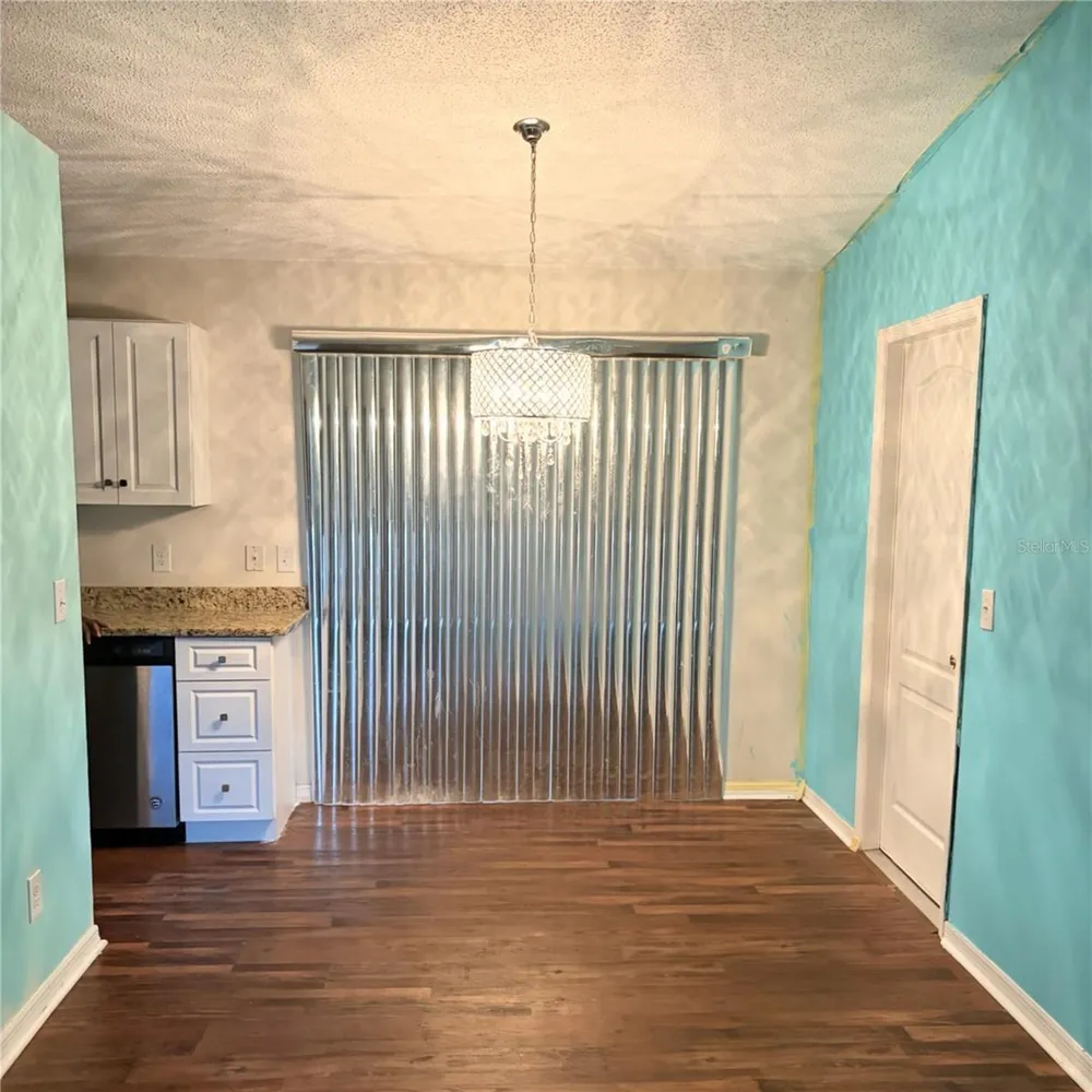 2404 NE 32ND PLACE ocala, FL 34479