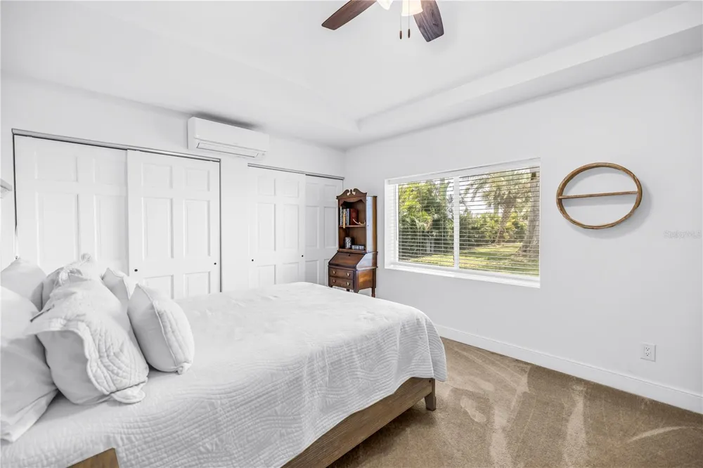 2280 PINELLAS POINT DRIVE S St Petersburg, FL 33712