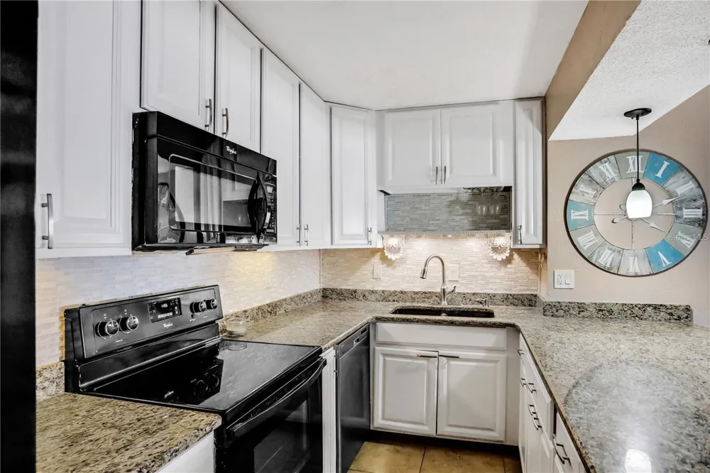 2987 S ATLANTIC AVENUE #205 Daytona Beach Shores, FL 32118
