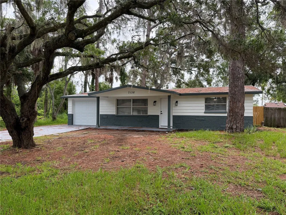 7138 PINEWOOD DRIVE New Port Richey, FL 34652