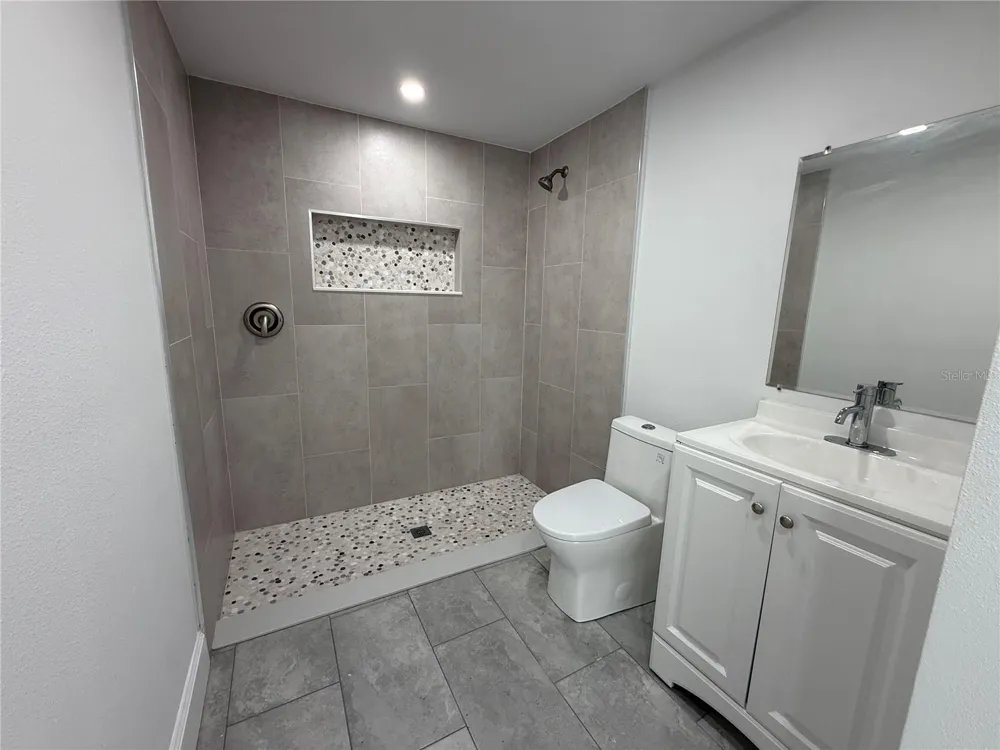 7138 PINEWOOD DRIVE New Port Richey, FL 34652