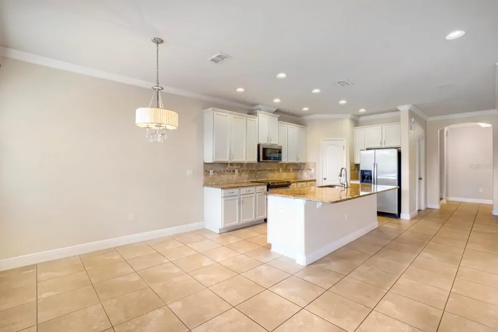 11724 CASA LAGO LANE Tampa, FL 33626