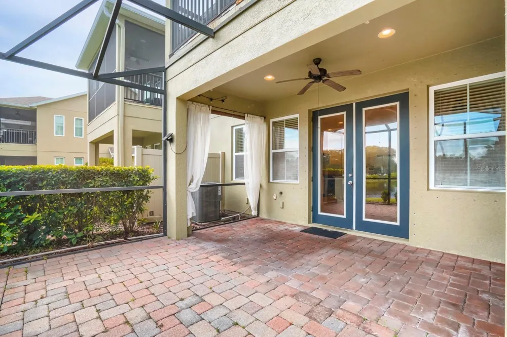 11724 CASA LAGO LANE Tampa, FL 33626