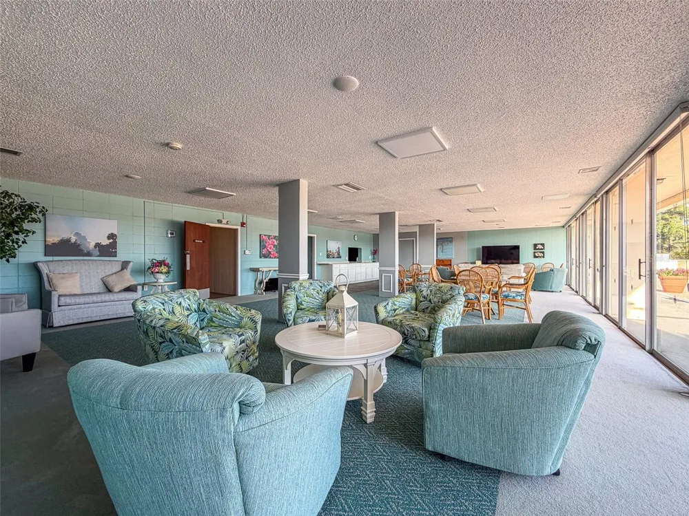 700 MIRROR TERRACE NW #511 Winter Haven, FL 33881