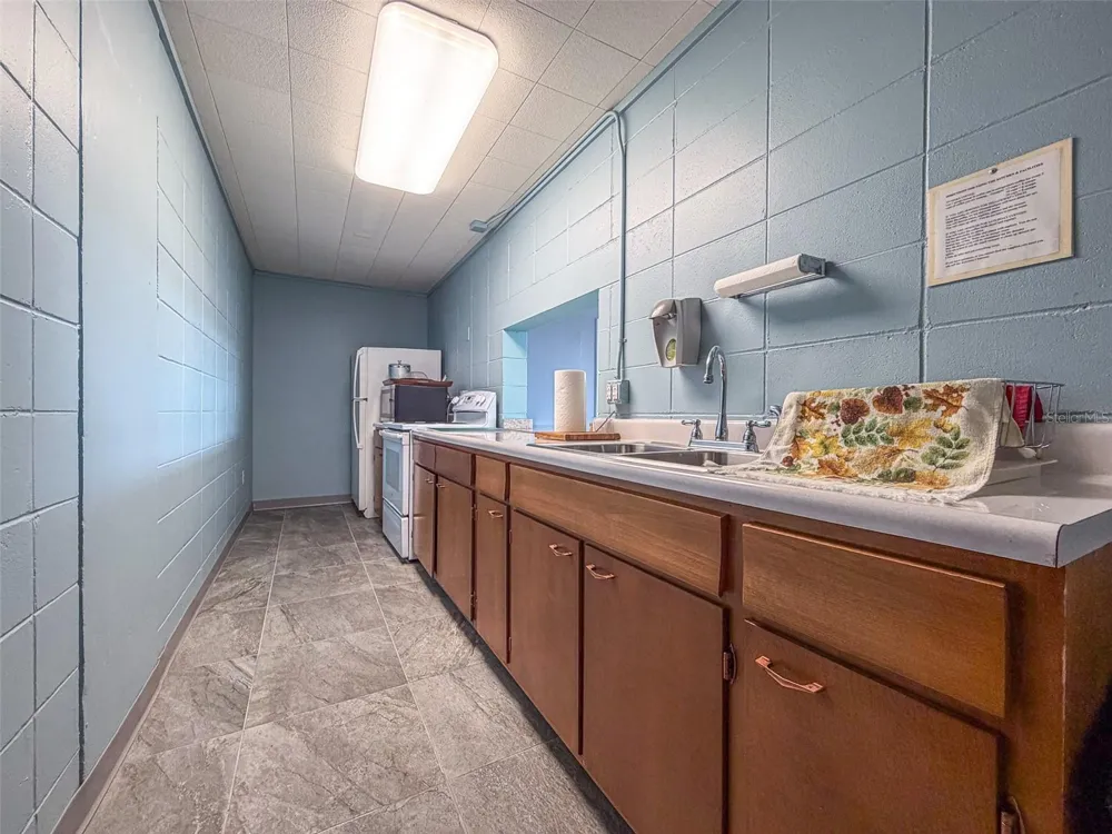 700 MIRROR TERRACE NW #511 Winter Haven, FL 33881