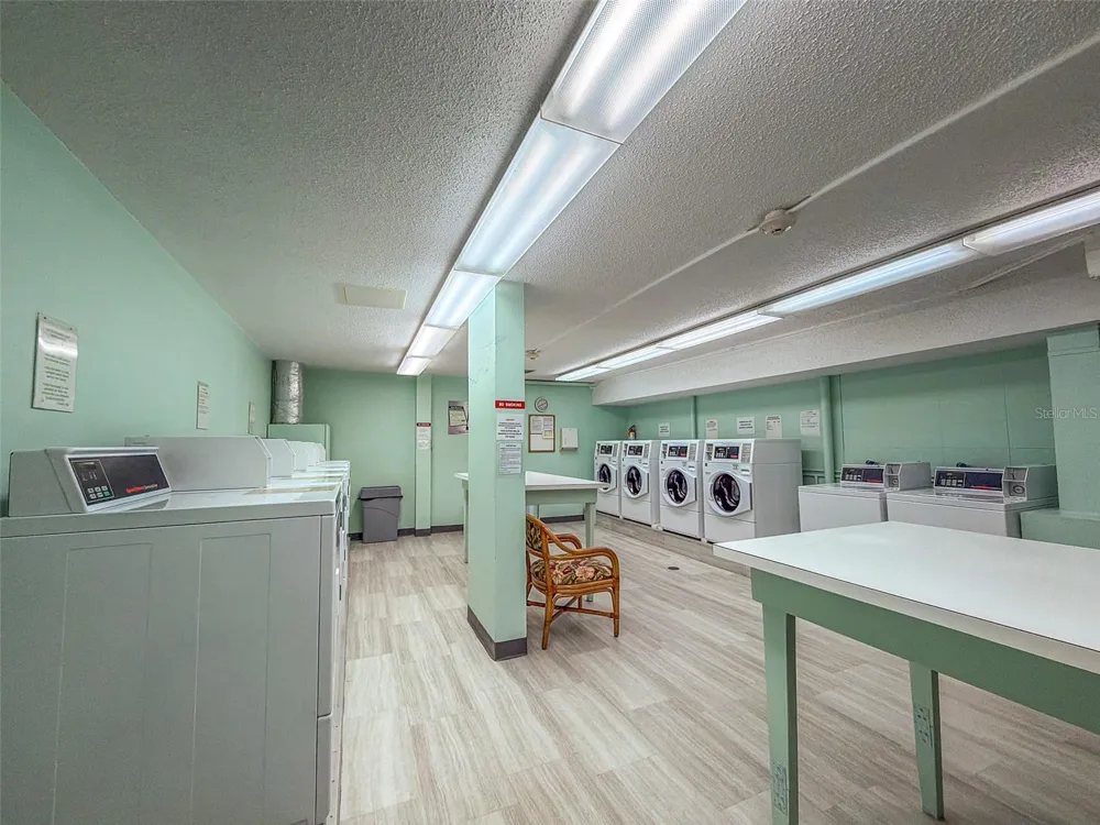 700 MIRROR TERRACE NW #511 Winter Haven, FL 33881