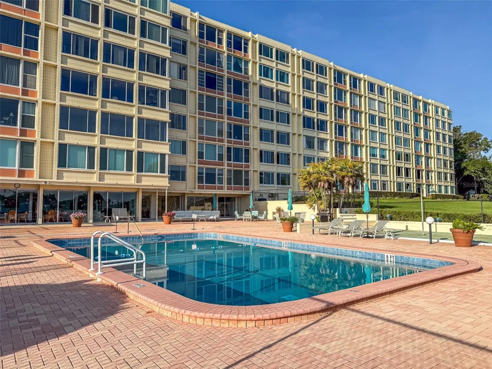 700 MIRROR TERRACE NW #511 Winter Haven, FL 33881