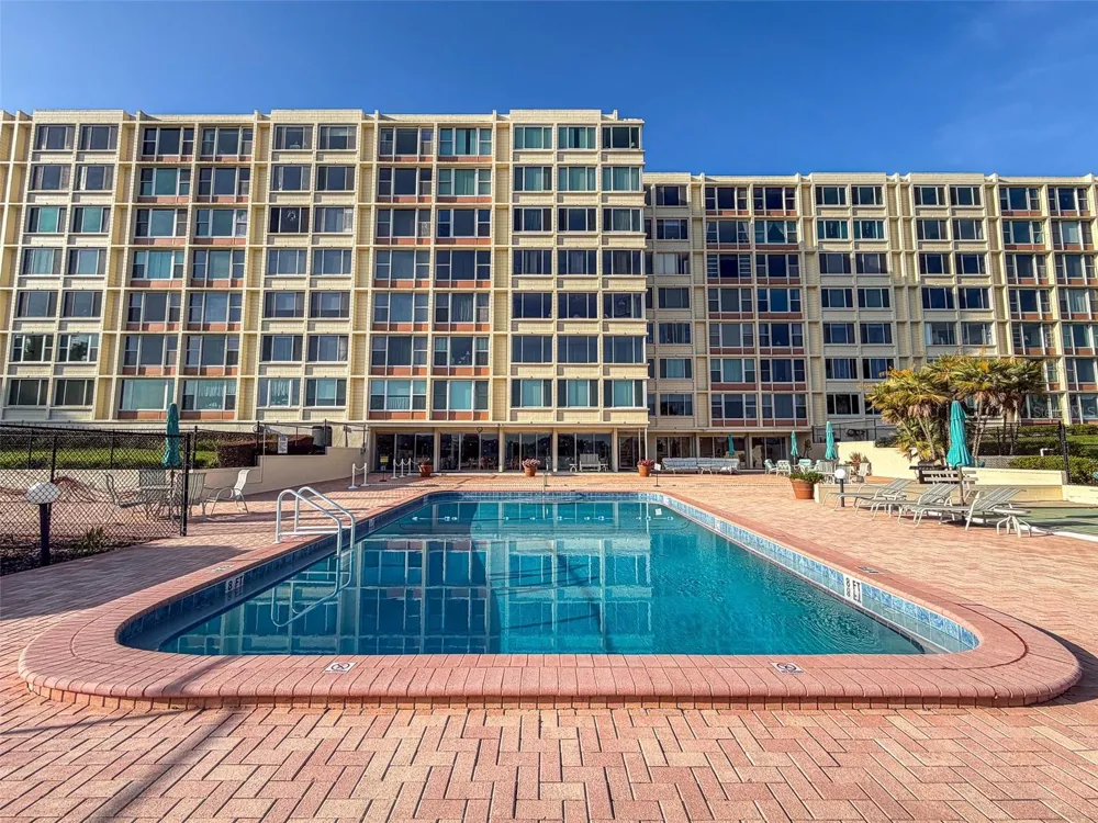 700 MIRROR TERRACE NW #511 Winter Haven, FL 33881