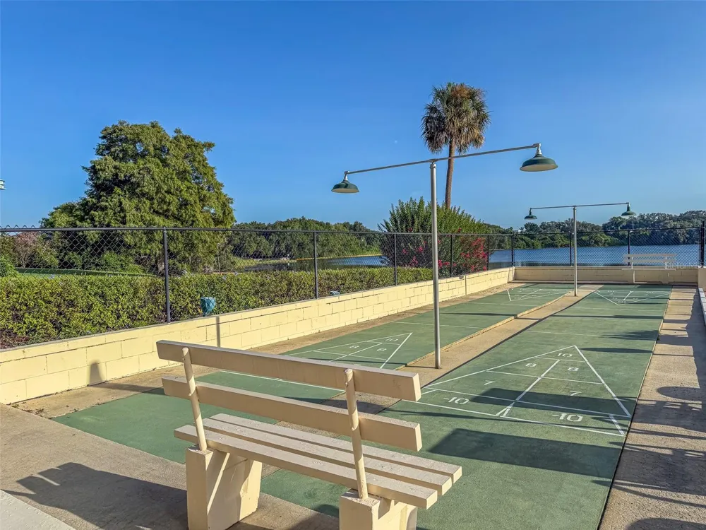 700 MIRROR TERRACE NW #511 Winter Haven, FL 33881