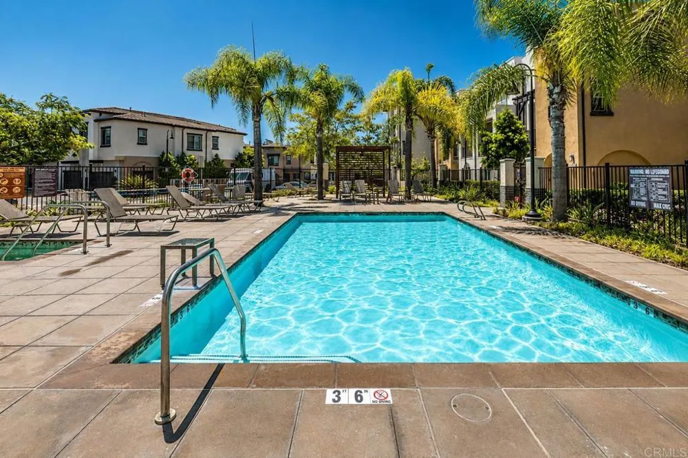 2427 Verano Way Vista, CA 92081