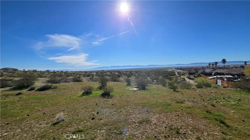 Near United St & Barrington Ave Rosamond, CA 93560