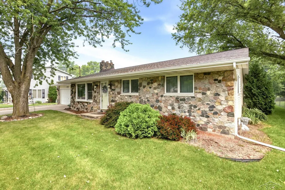 4060 Diceglie Court Kochville Township, MI 48604