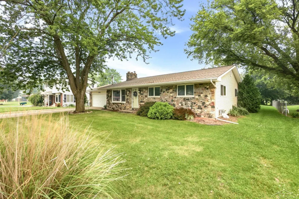 4060 Diceglie Court Kochville Township, MI 48604