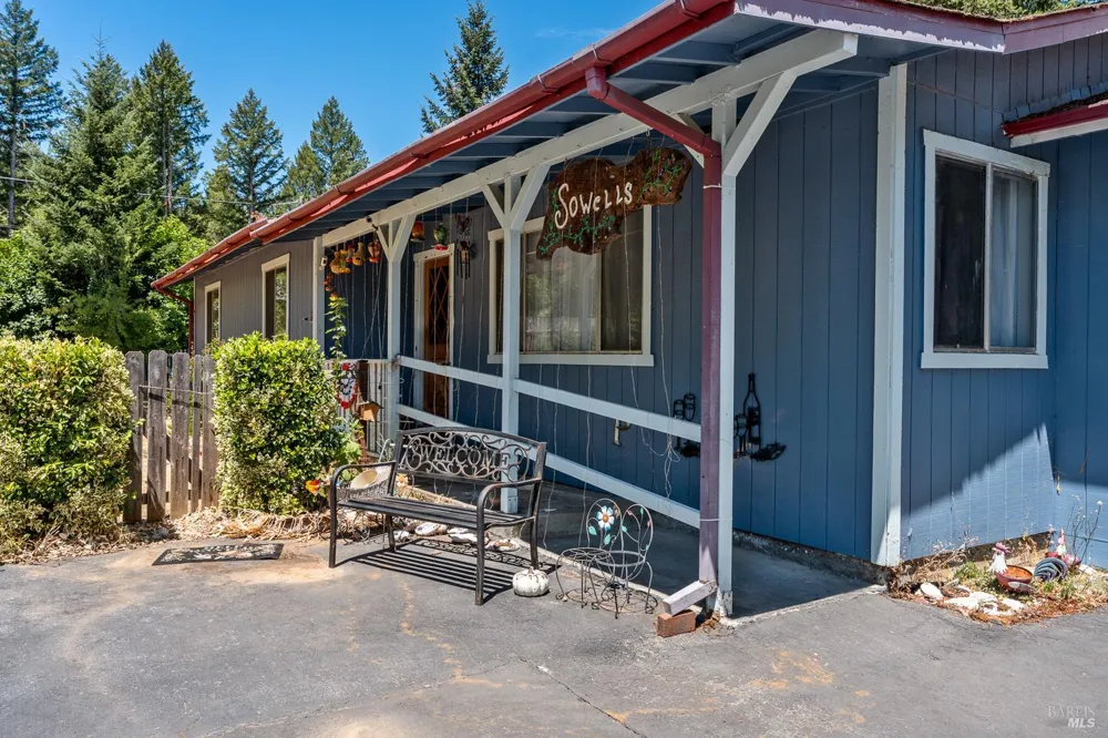 1960 Branscomb Road Laytonville, CA 95454