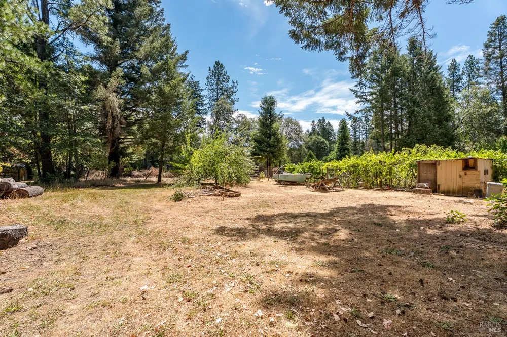 1960 Branscomb Road Laytonville, CA 95454