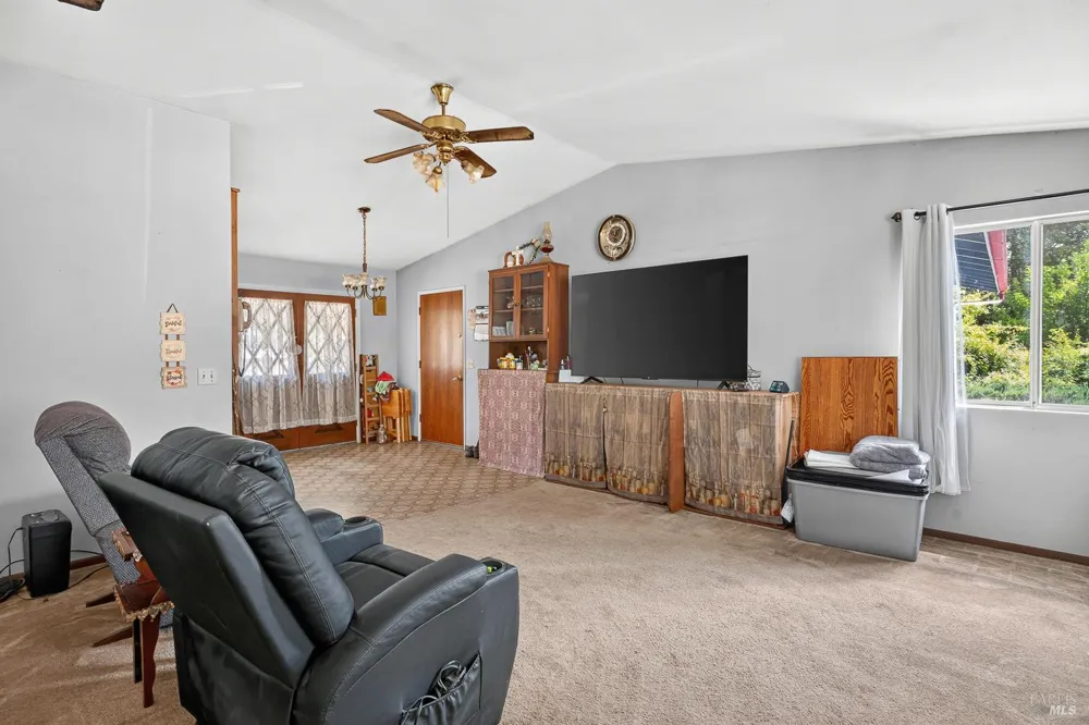1960 Branscomb Road Laytonville, CA 95454