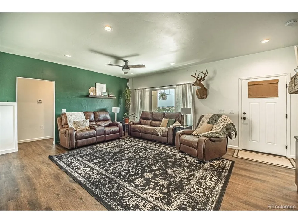 585 Twin Pines Avenue Rockvale, CO 81244