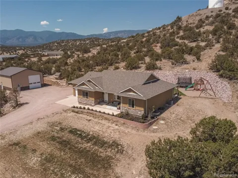 585 Twin Pines Avenue