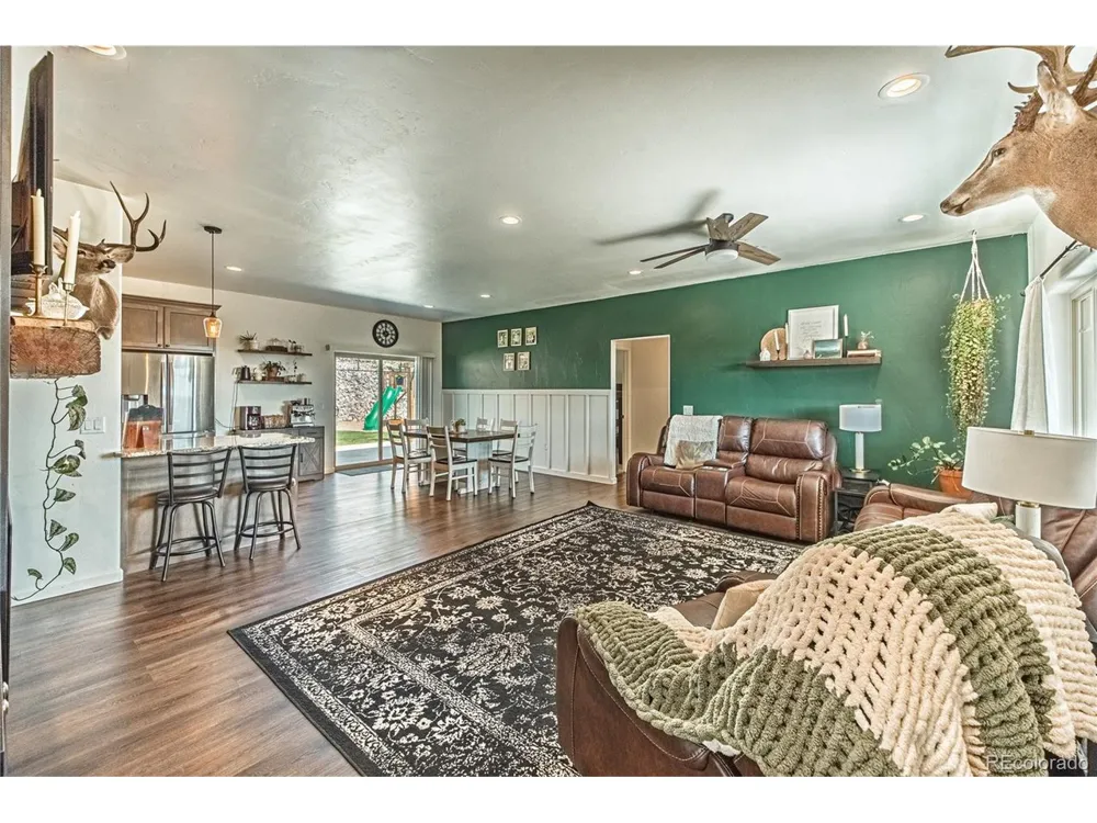 585 Twin Pines Avenue Rockvale, CO 81244