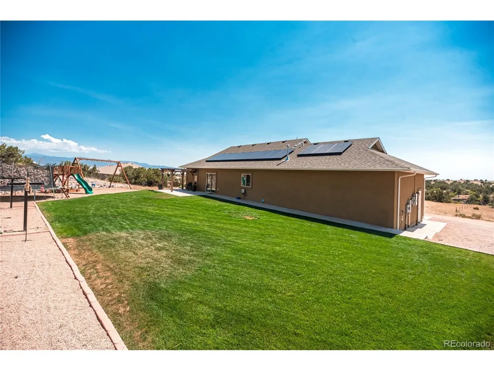 585 Twin Pines Avenue Rockvale, CO 81244