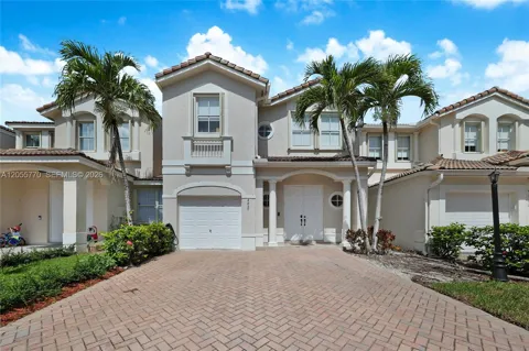 4850 NW 108th Pl