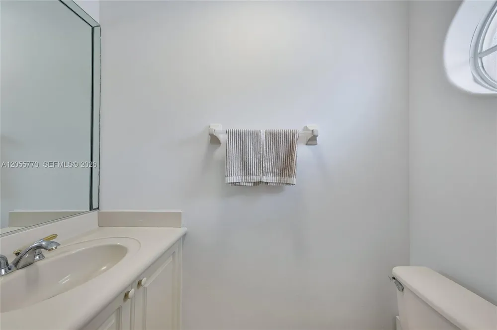 4850 NW 108th Pl Doral, FL 33178