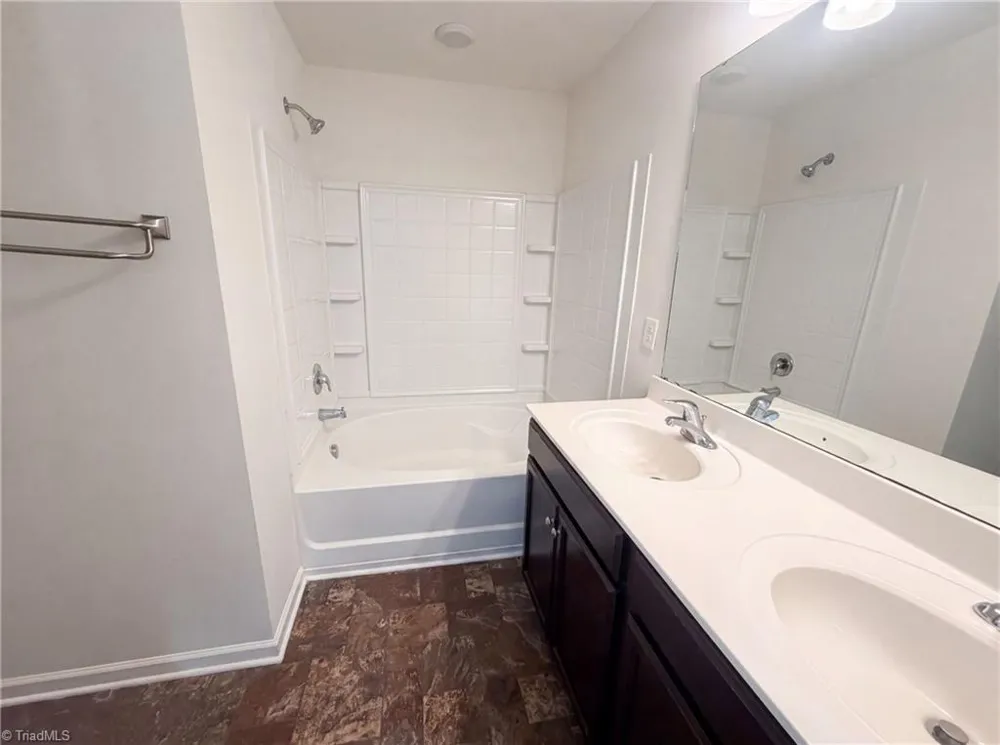 6800 Olivia Court Whitsett, NC 27377