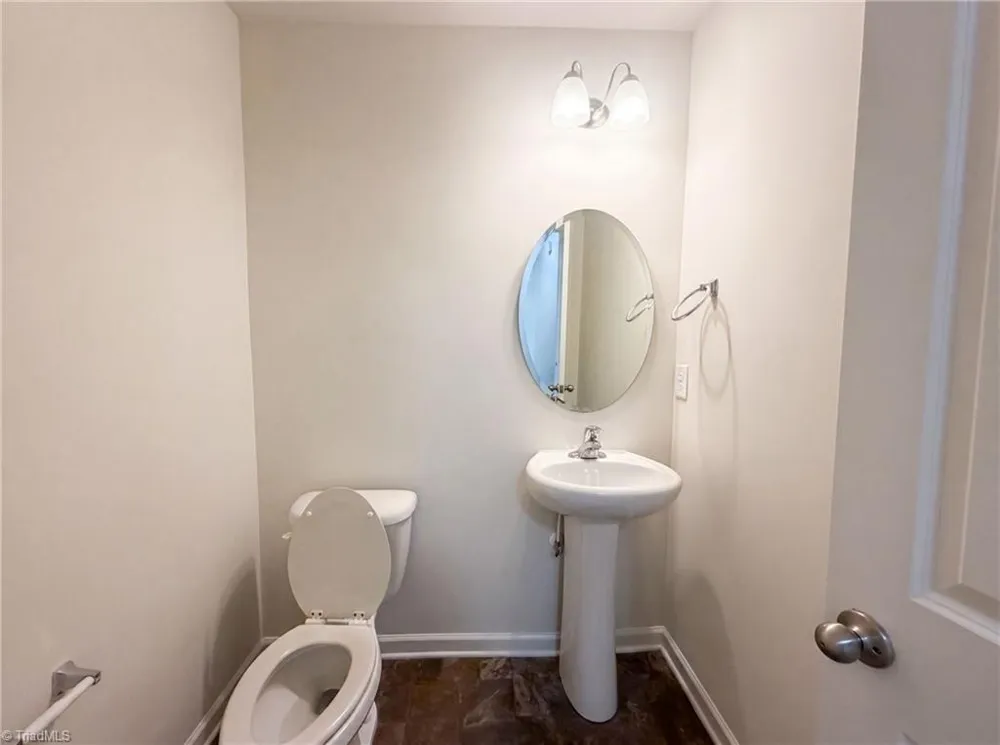 6800 Olivia Court Whitsett, NC 27377