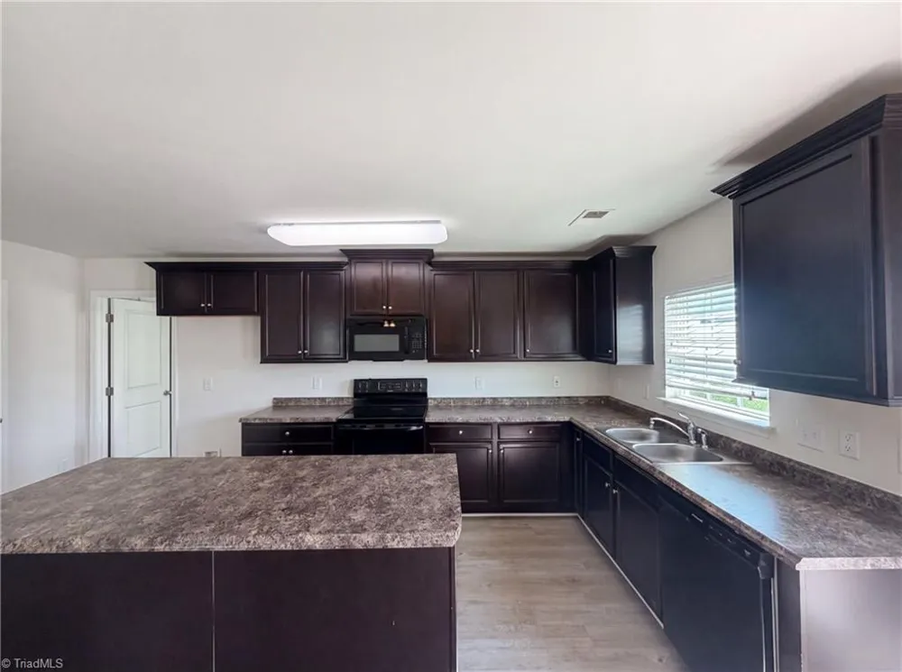 6800 Olivia Court Whitsett, NC 27377