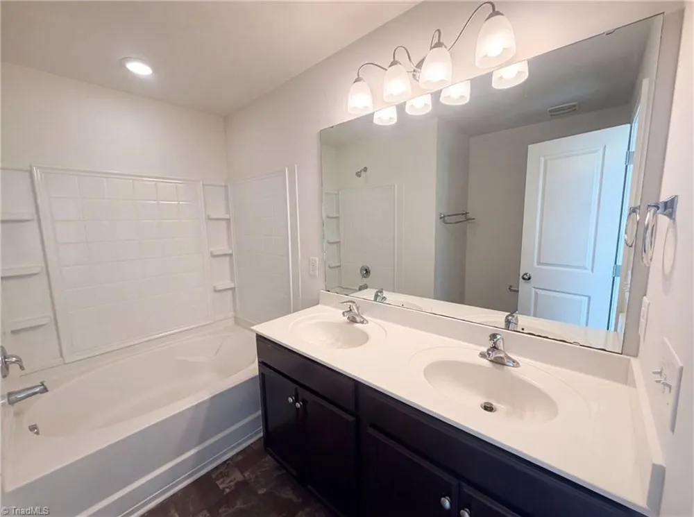6800 Olivia Court Whitsett, NC 27377