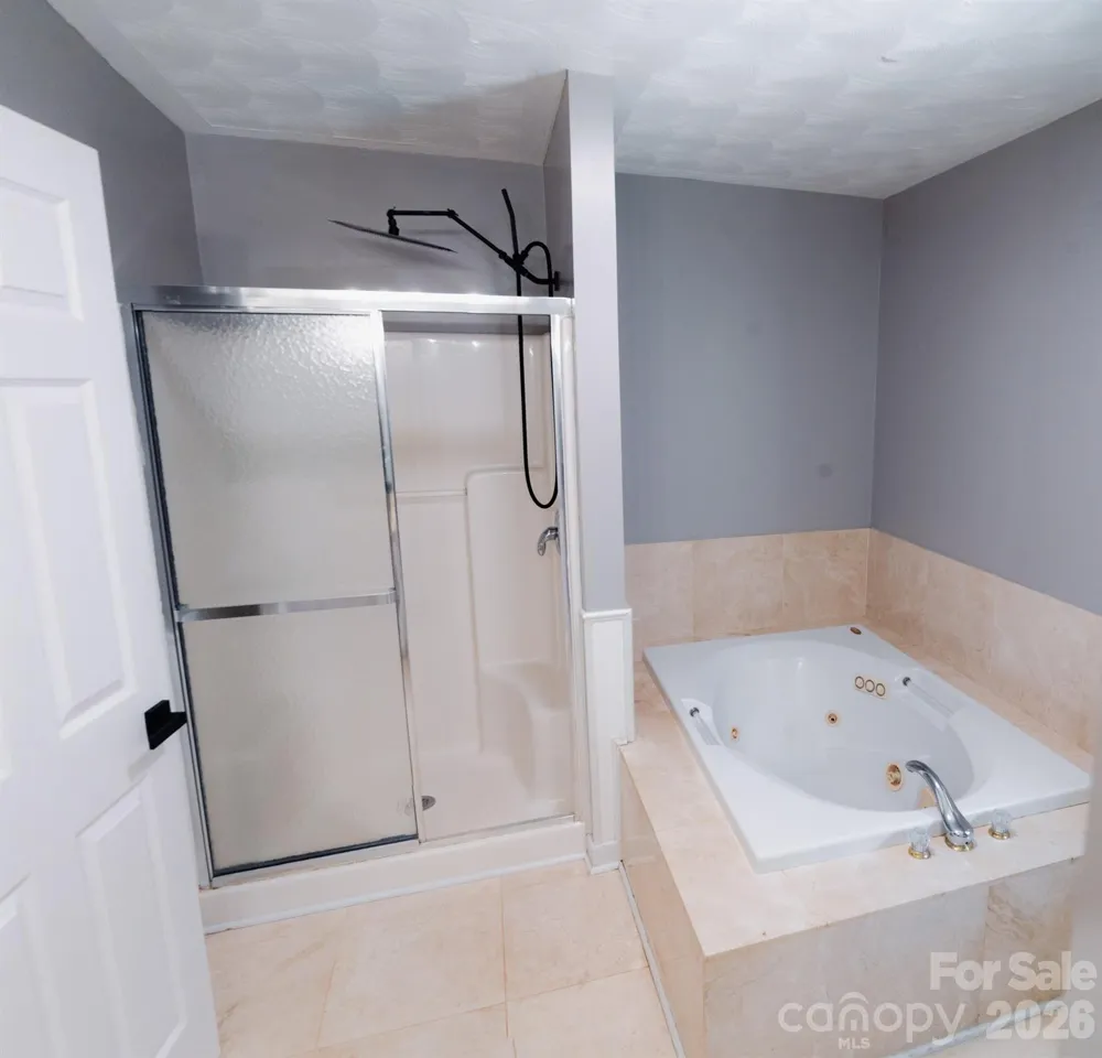 6567 Keeneland Trail Vale, NC 28168