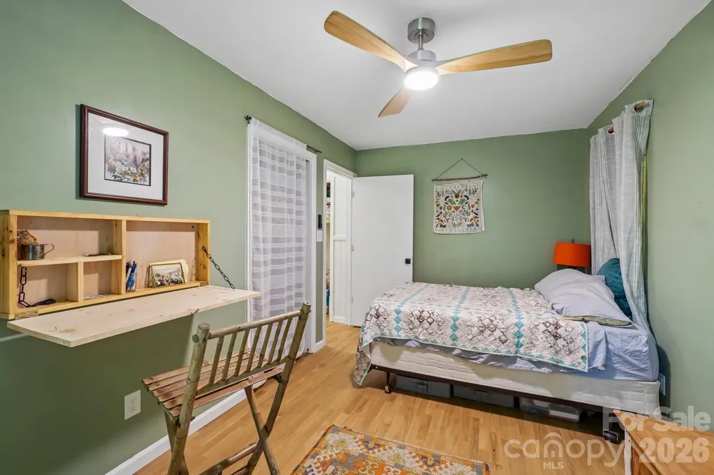 637 Cascade Lake Road Pisgah Forest, NC 28768