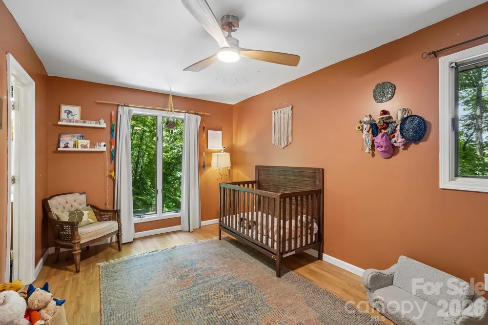 637 Cascade Lake Road Pisgah Forest, NC 28768