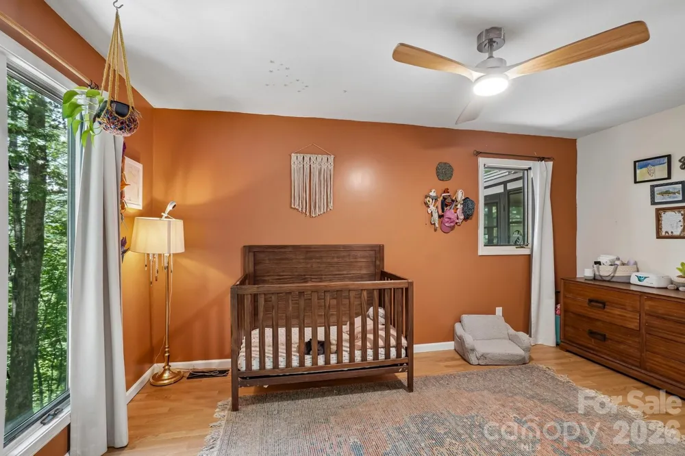637 Cascade Lake Road Pisgah Forest, NC 28768