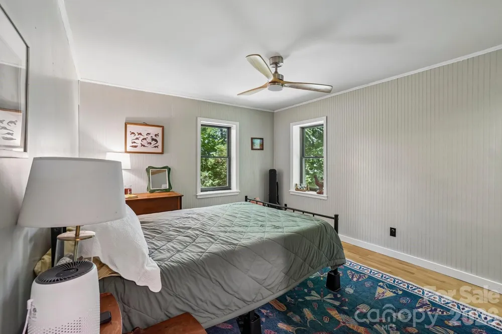 637 Cascade Lake Road Pisgah Forest, NC 28768