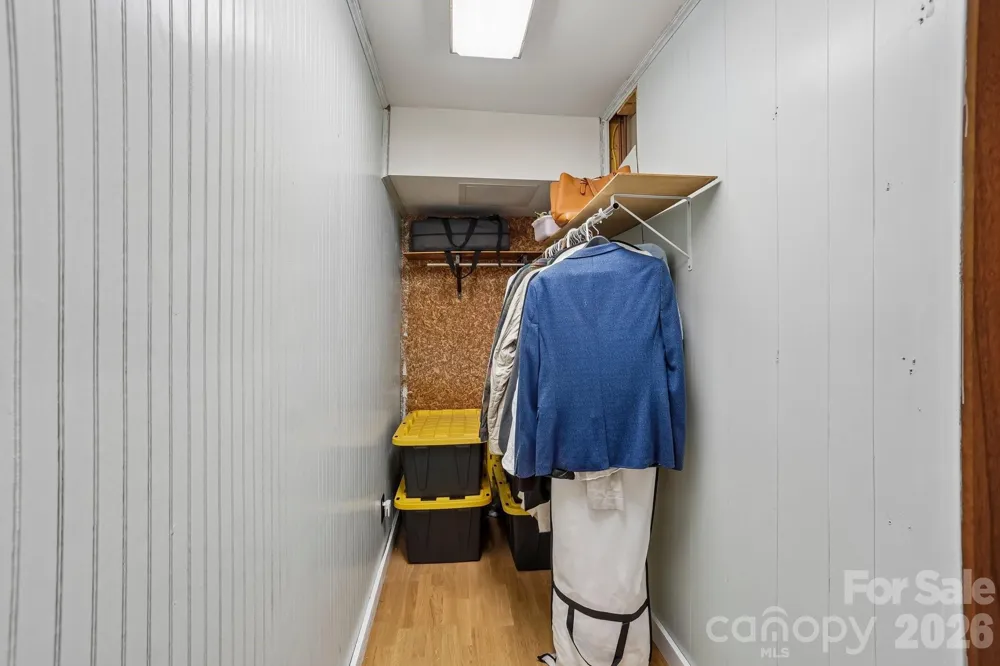 637 Cascade Lake Road Pisgah Forest, NC 28768