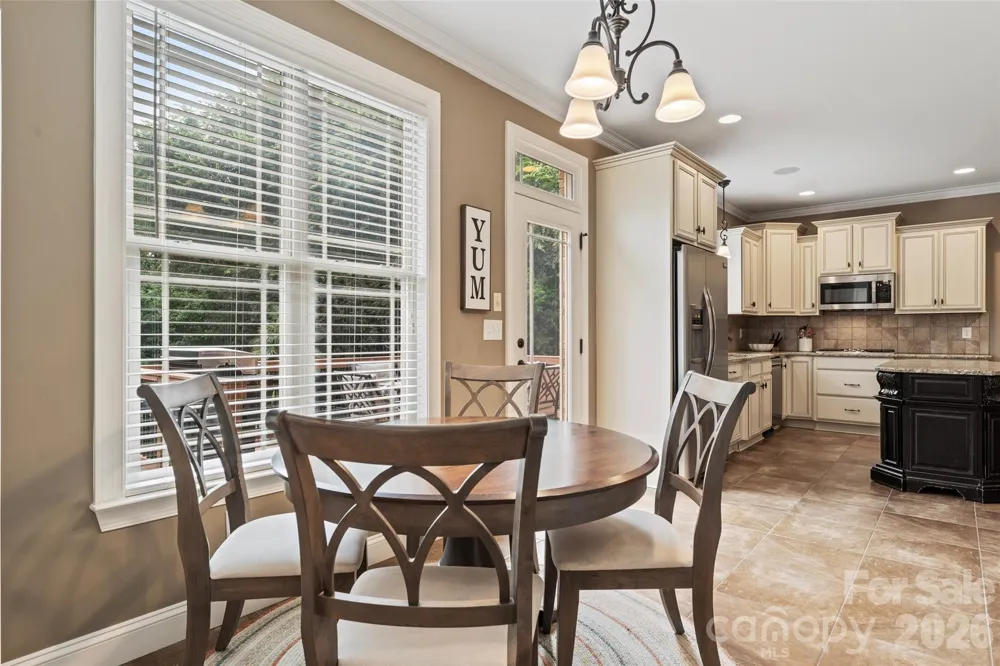 314 Stone Cliff Lane Lake Wylie, SC 29710