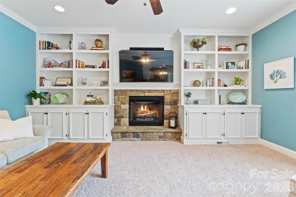 314 Stone Cliff Lane Lake Wylie, SC 29710