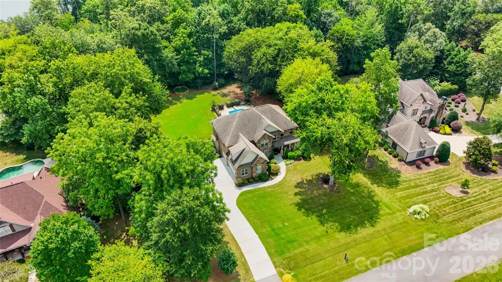 314 Stone Cliff Lane Lake Wylie, SC 29710