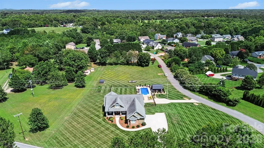 4672 Grace Chapel Road Granite Falls, NC 28630