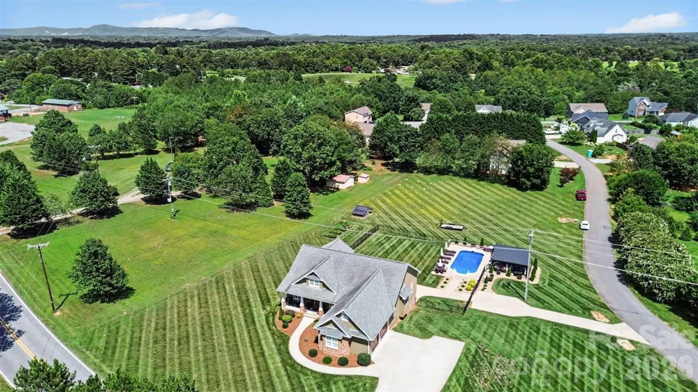 4672 Grace Chapel Road Granite Falls, NC 28630
