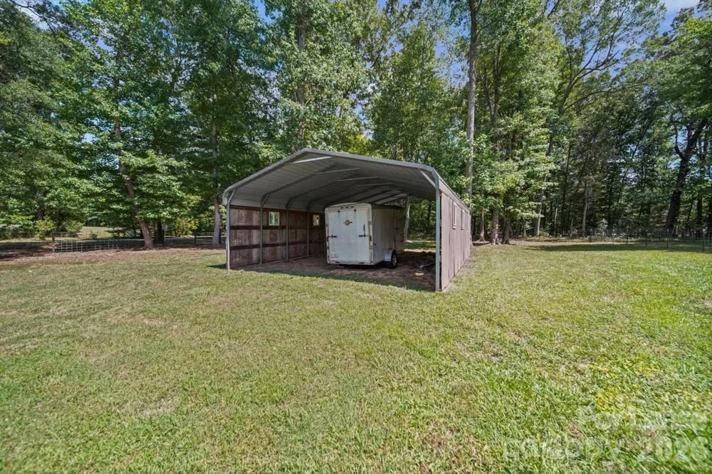 7107 Nesbit Road Waxhaw, NC 28173