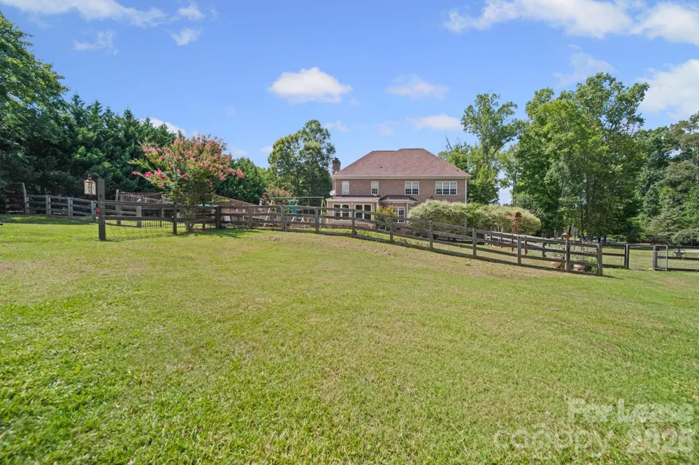 7107 Nesbit Road Waxhaw, NC 28173