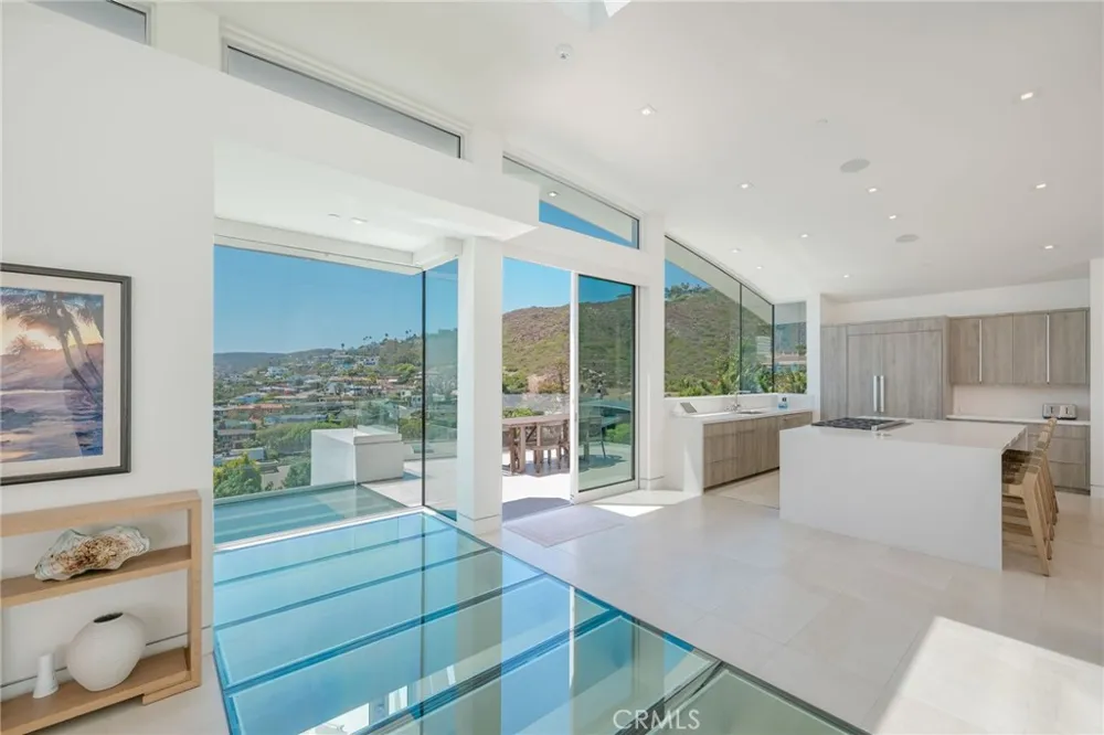 640 Temple Hills Drive Laguna Beach, CA 92651