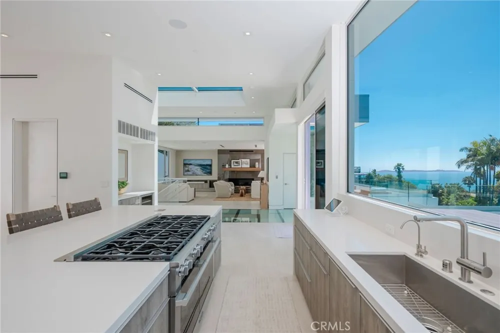 640 Temple Hills Drive Laguna Beach, CA 92651