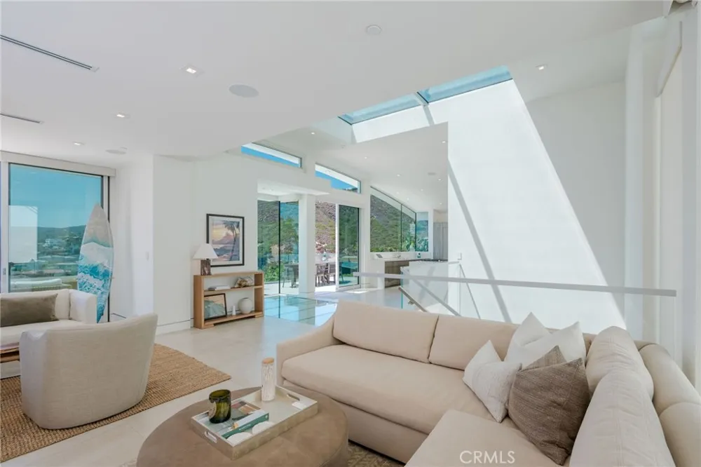 640 Temple Hills Drive Laguna Beach, CA 92651