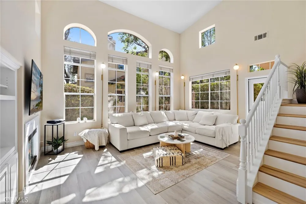 44 Tierra Montanosa Rancho Santa Margarita, CA 92688