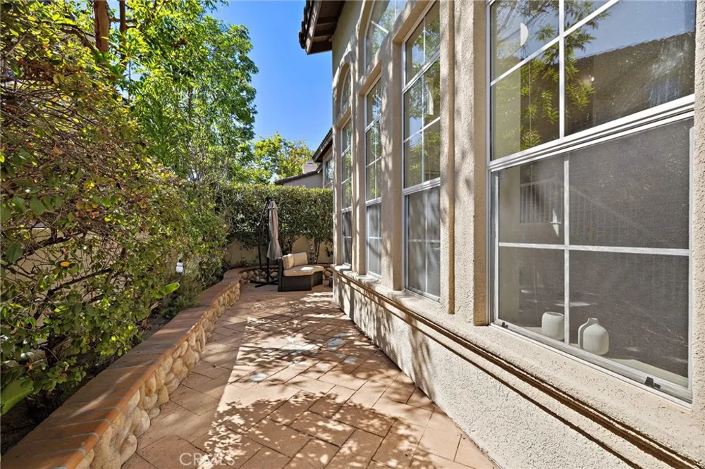 44 Tierra Montanosa Rancho Santa Margarita, CA 92688