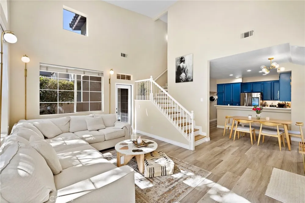 44 Tierra Montanosa Rancho Santa Margarita, CA 92688